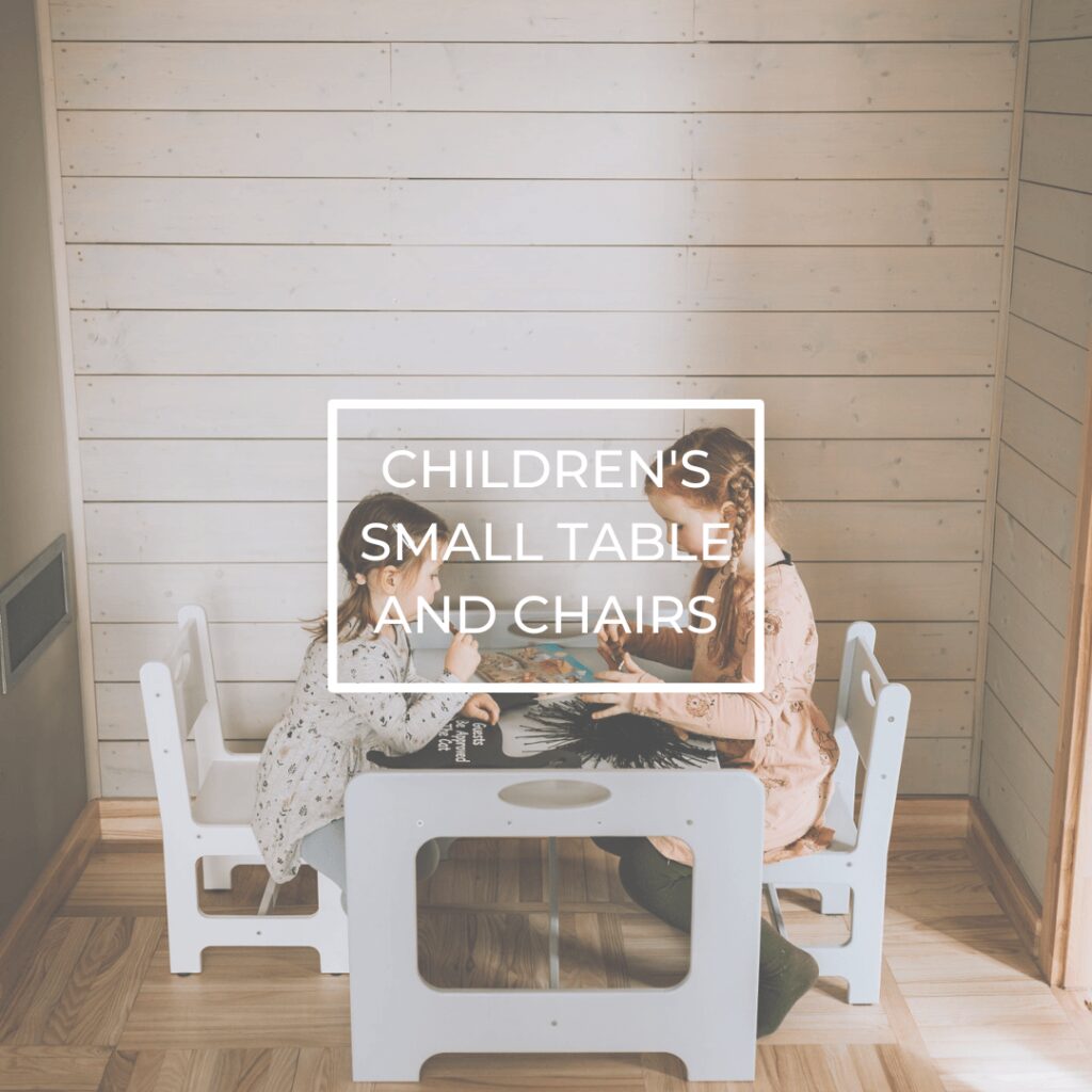 children small table and chairs