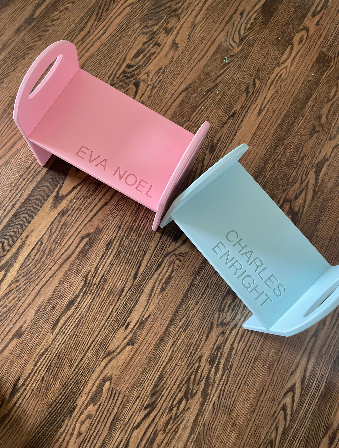 Personalizēts krēsliņš/pakāpiens